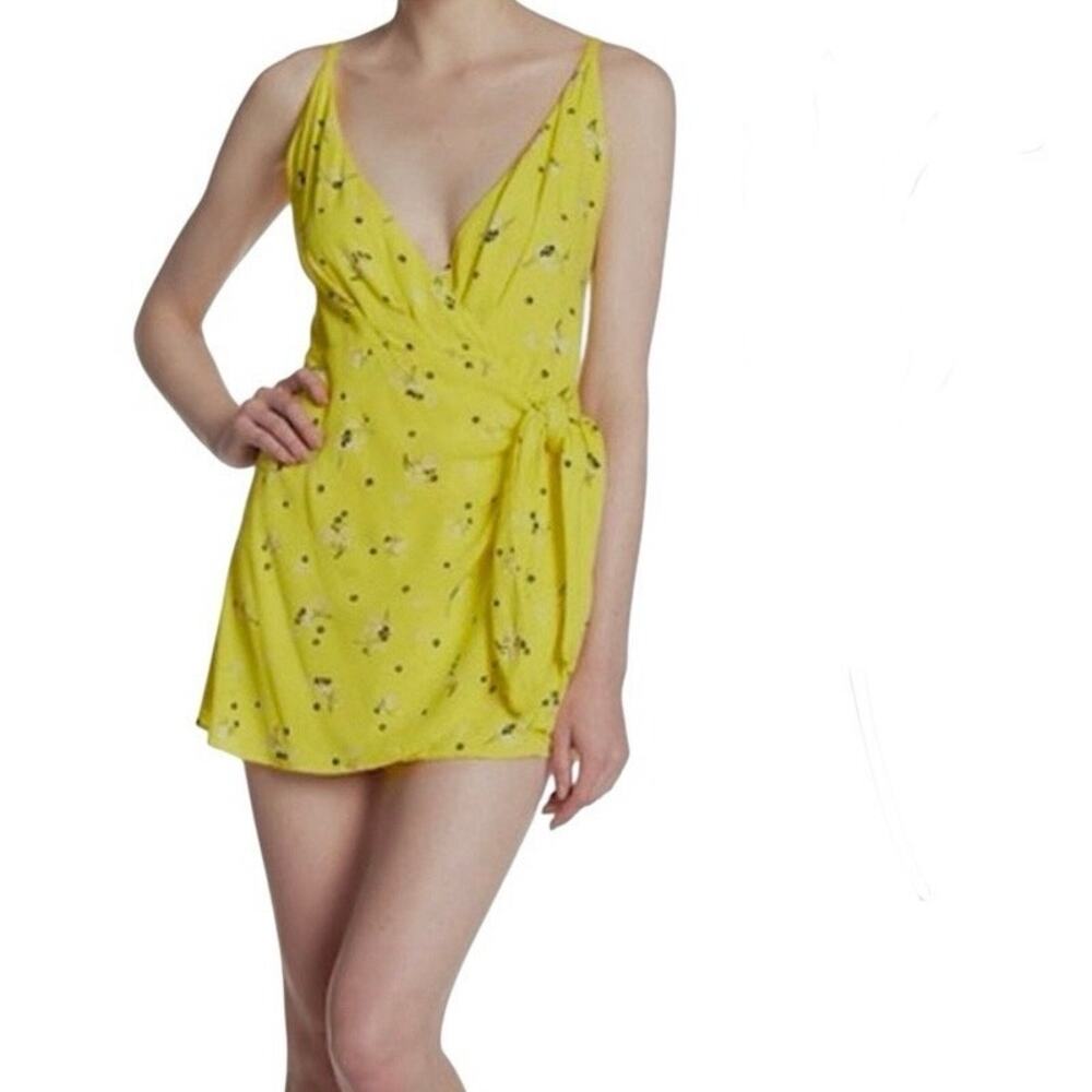 Free People Tango at Night 10 faux wrap tie flap front romper SH 3099